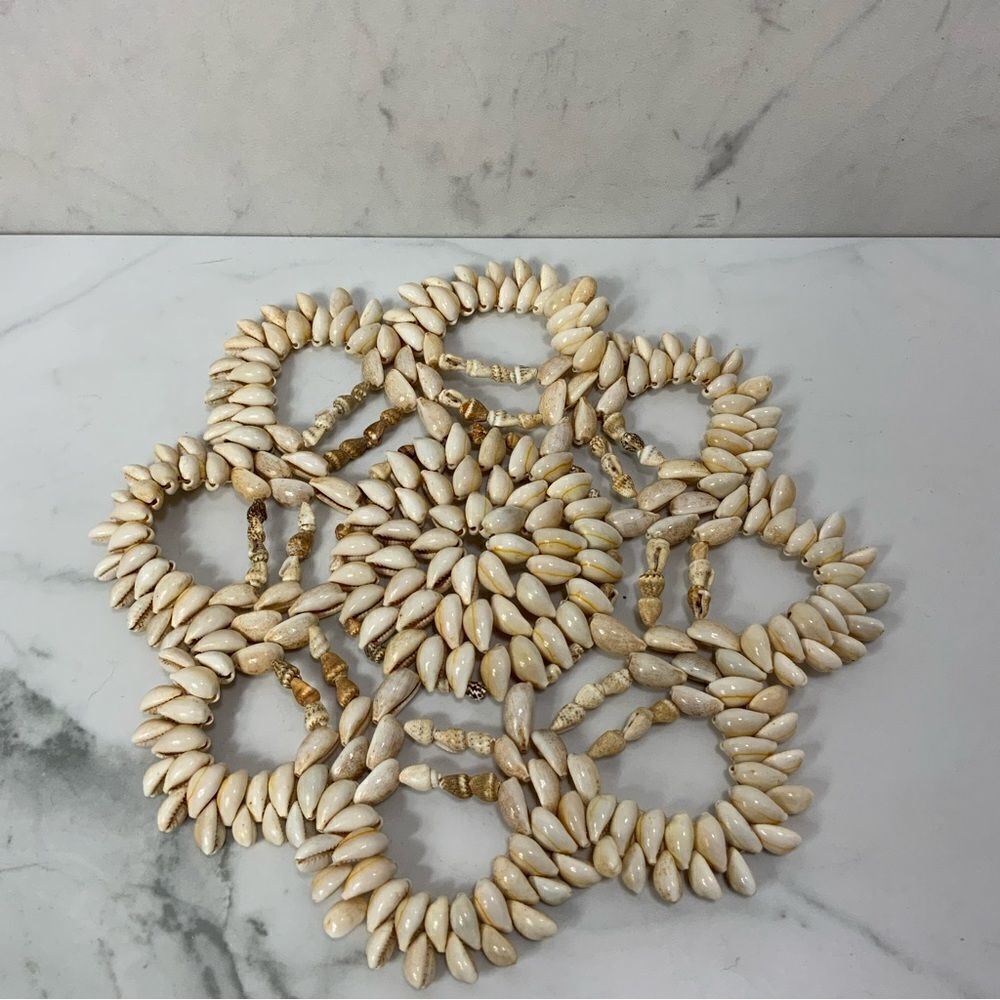 Vintage Shell Trivet Hot pad - Picture 2 of 3